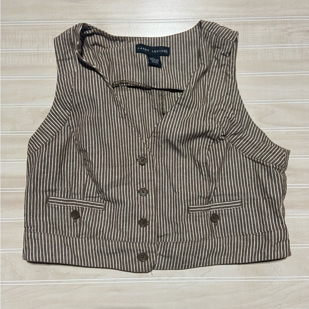 Larry Levine Vintage Women’s Cropped Pinstripe Vest